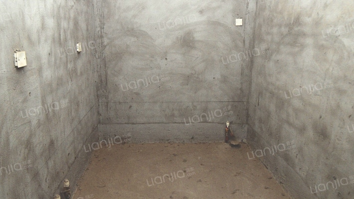 京都颐和城 5室3厅 南 北-厨房