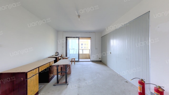 俪晶湾二手房实景图