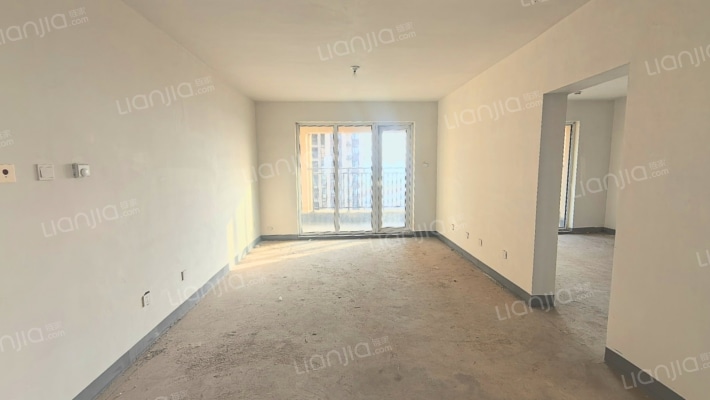 天泰紫金公馆二手房实景图