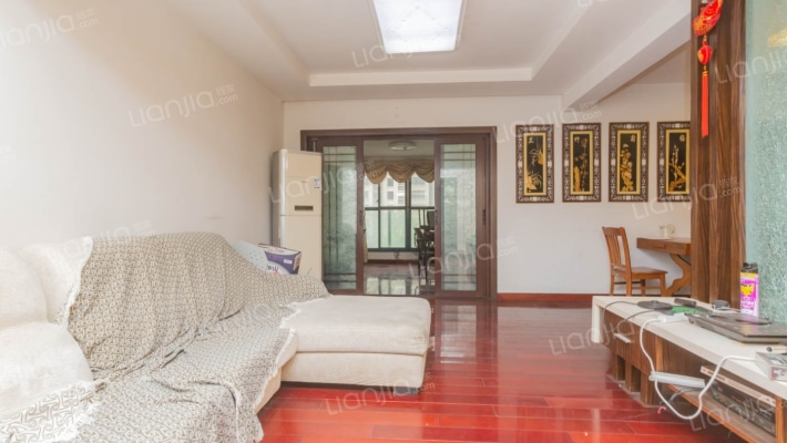 都市山水豪庭二手房实景图