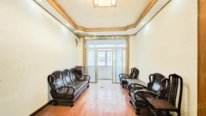 法院宿舍二手房实景图