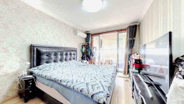 岚益公寓二手房实景图