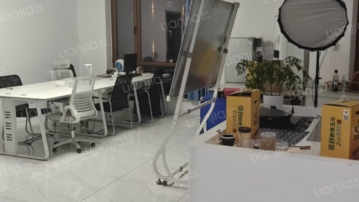 汇智中心二手房实景图