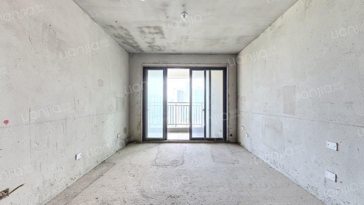 医大蟠龙润泽苑二手房实景图