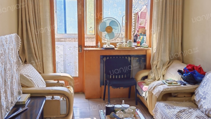 市直机关宿舍一号区二手房实景图