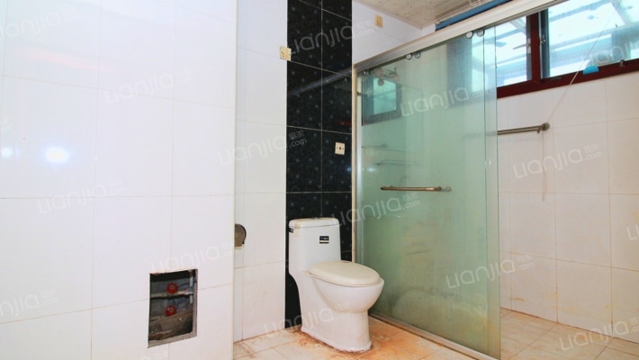 市区 竹语堂 70年产权 双拼别墅 地上三层急售-卫生间B