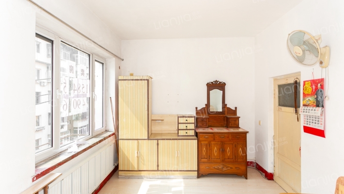 二经街二手房实景图