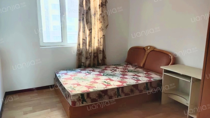 涿州开发区钻石广场南北两居房本满二诚意出售-卧室B