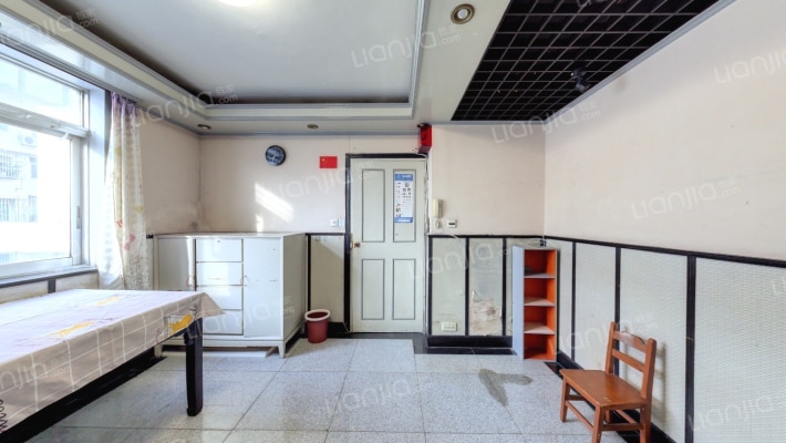 新德四村二手房实景图