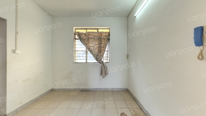 港湾路104号大院二手房实景图