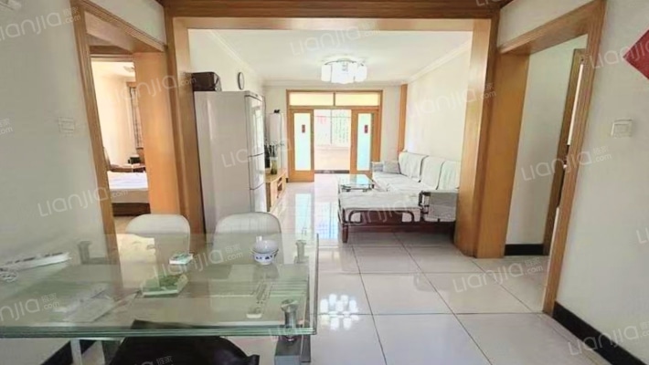 物探局房产  集中供暖   大型社区-餐厅