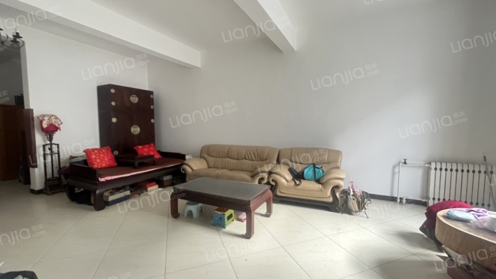 联合六号院 联排别墅 集中供暖 车位免费-客厅A