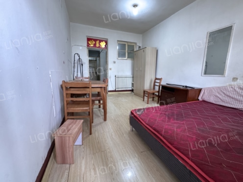 整租·瑞昌路80-104号(双号) 1室1厅 南