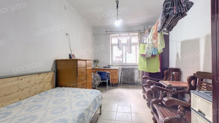 向新西里二手房实景图