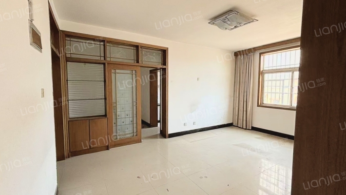 八一东路3号二手房实景图