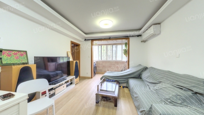 聚缘中庭二手房实景图