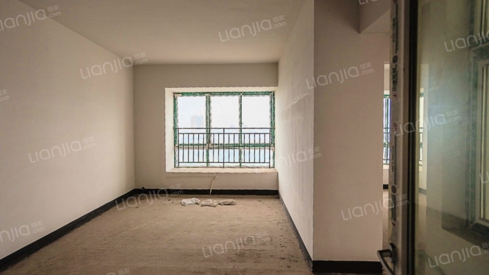 香堤雅郡二手房实景图