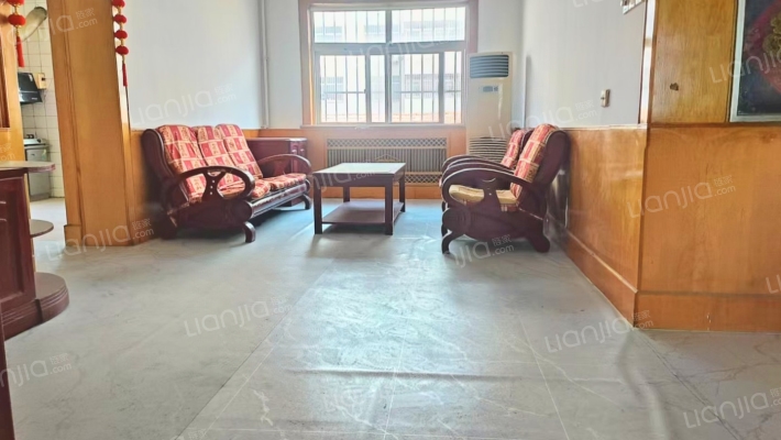 喜庆粮油家属楼二手房实景图