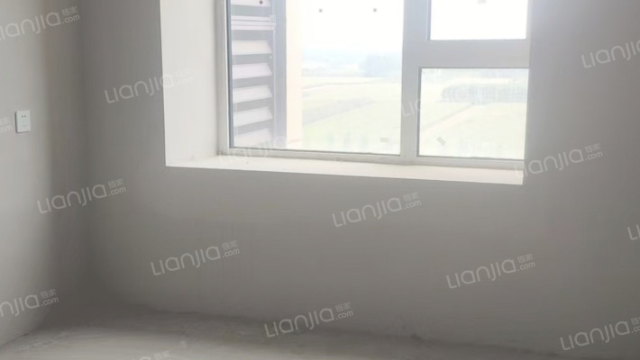 隆基泰和铂悦山 3室2厅 南 北-卧室B