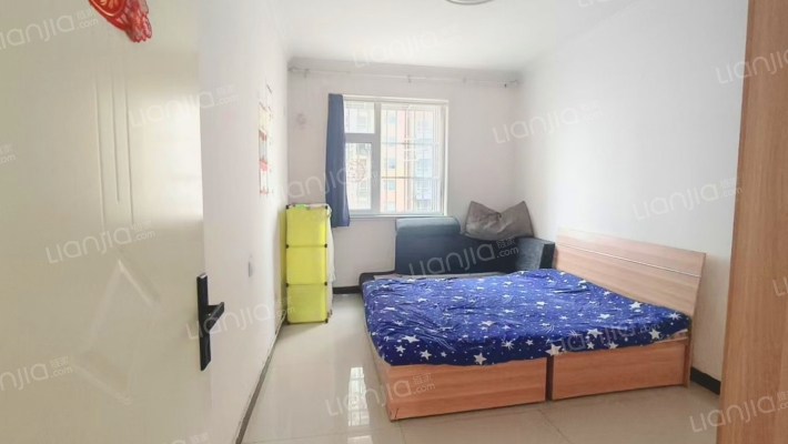 金阳瑞景 2室1厅 南 北-卧室B