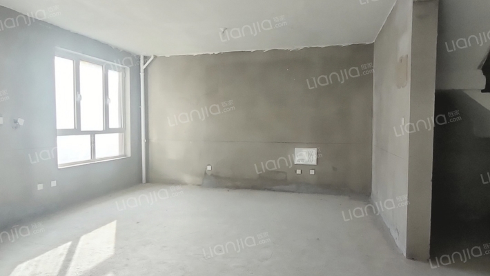 新秀乐山原墅二手房实景图