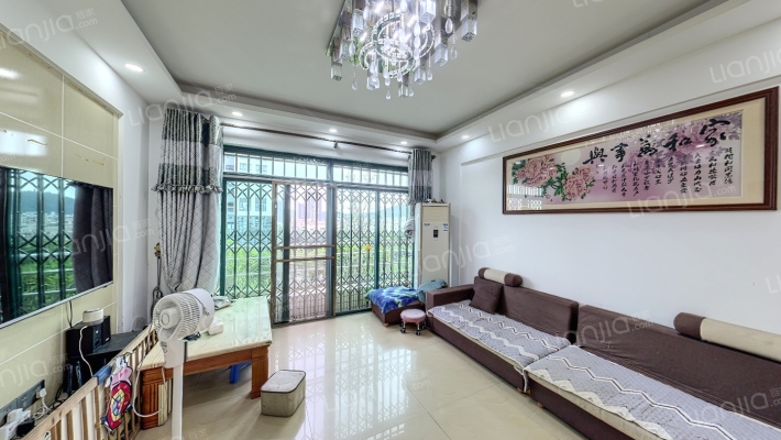 彩云居二手房实景图