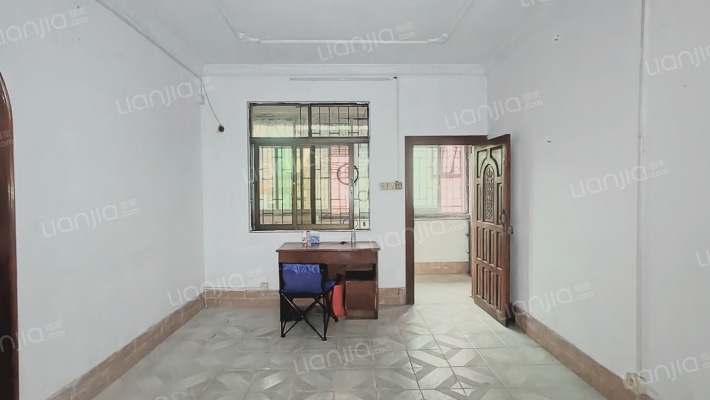 刘屋山小区二手房实景图