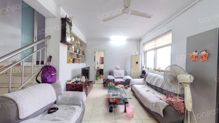 飞龙小区东区二手房实景图