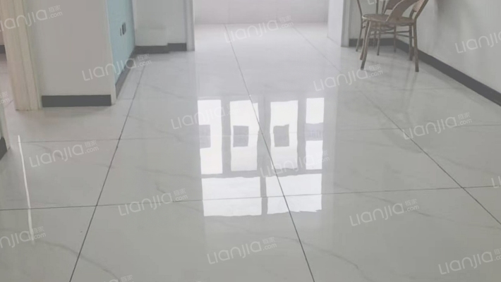 聚丰综合楼二手房实景图