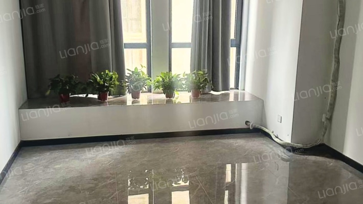 时光国际二手房实景图