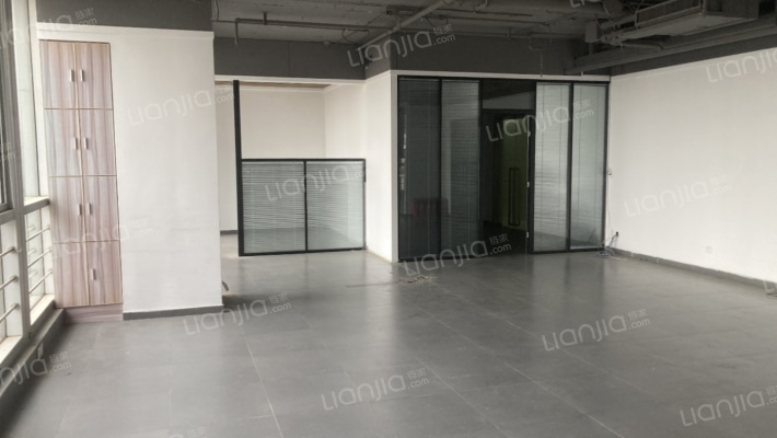 楷林IFC二手房实景图