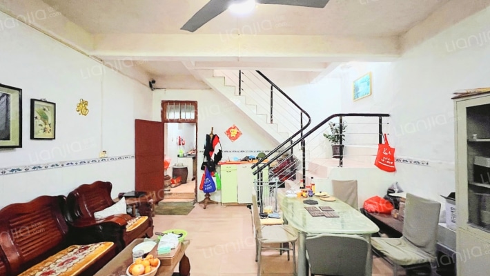 平等里二手房实景图