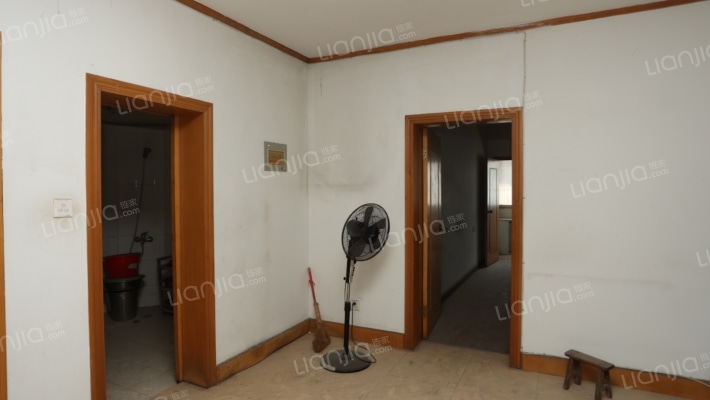 东吴路75号二手房实景图