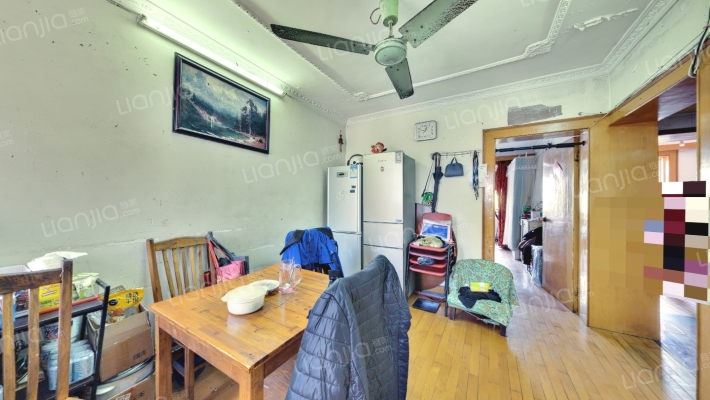 金丰小区北区（121弄）二手房实景图