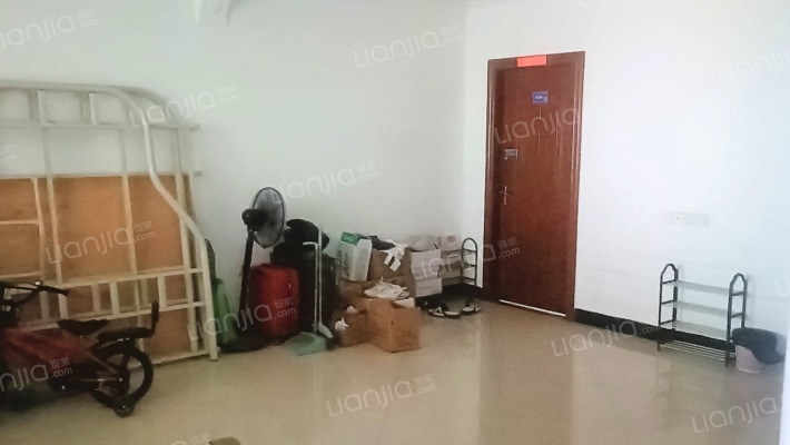 富港园二手房实景图