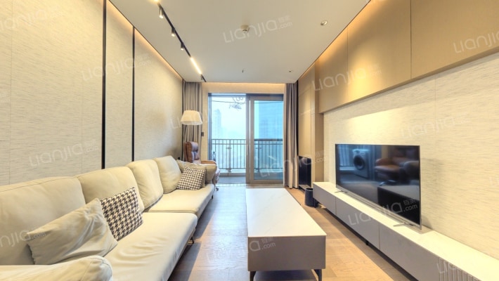 华侨城创想大厦二手房实景图