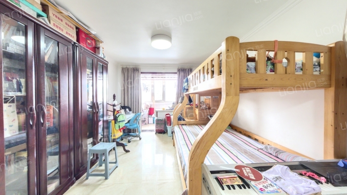 富国里小区二手房实景图