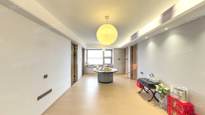 江畔月明府二手房实景图