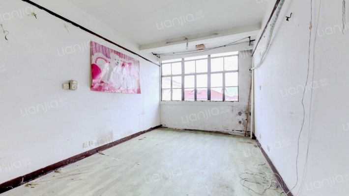 国定路601弄二手房实景图