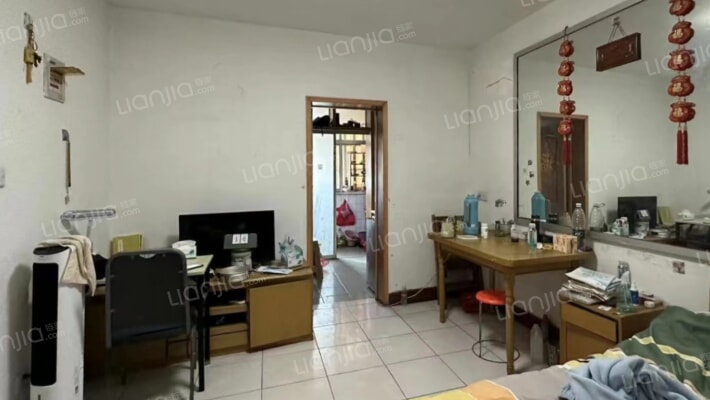 电影公司宿舍二手房实景图