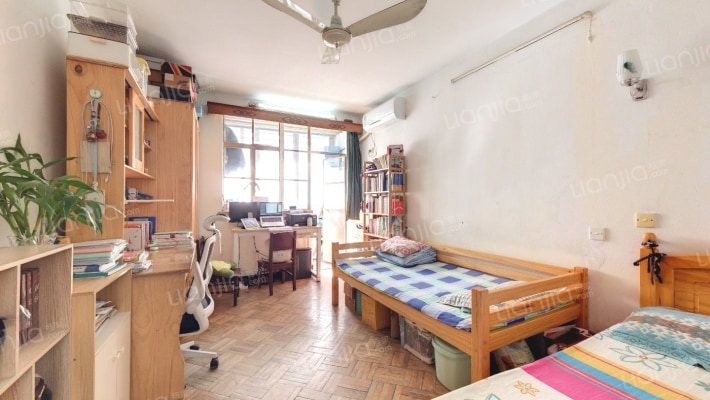 梅林小区二手房实景图