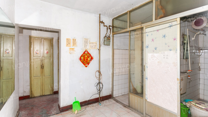 金桥社区八街三纬小区二手房实景图