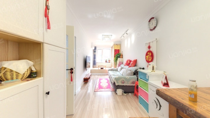 华南沃尔玛六平路二手房实景图