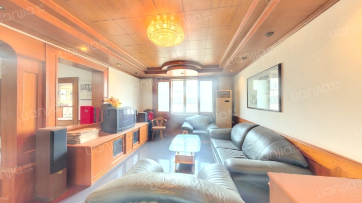 鸿运城市花苑二手房实景图