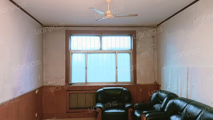 商业物资公司家属楼二手房实景图