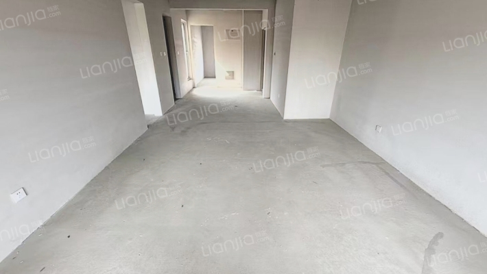 大社区 环境好 户型好 适合居住-餐厅