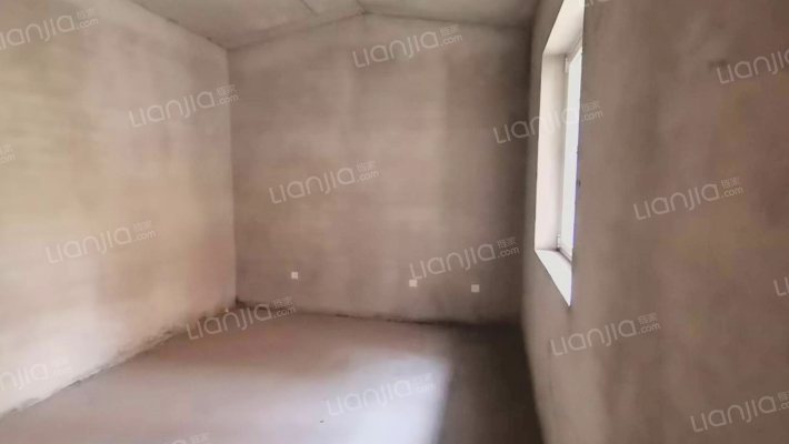 京西 京都高尔夫别墅区 291平南入户的联排别墅急售-卧室B