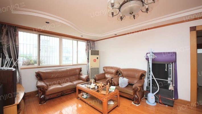 松盛花苑二手房实景图