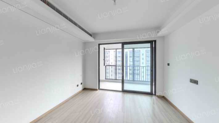 上坤云栖风华璟园二手房实景图