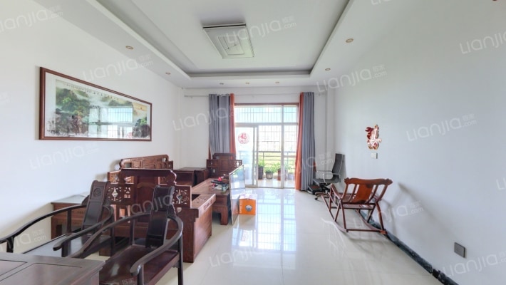 海城苑B区二手房实景图